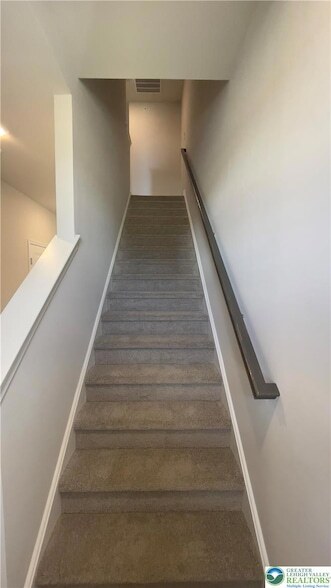 Building Photo - 1137 Martin Rd