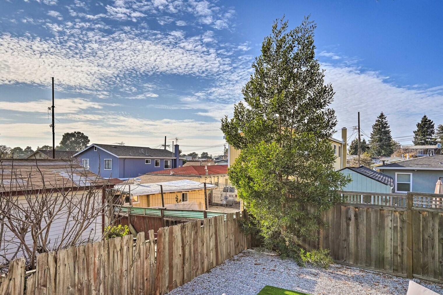 Building Photo - 2715 MacArthur Blvd