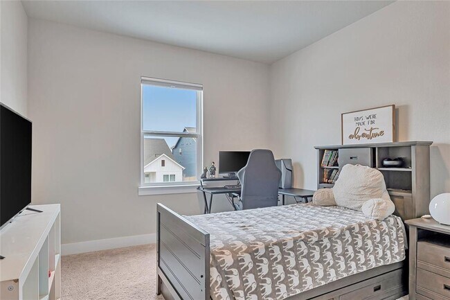 Building Photo - 175 Brooks Ranch Dr