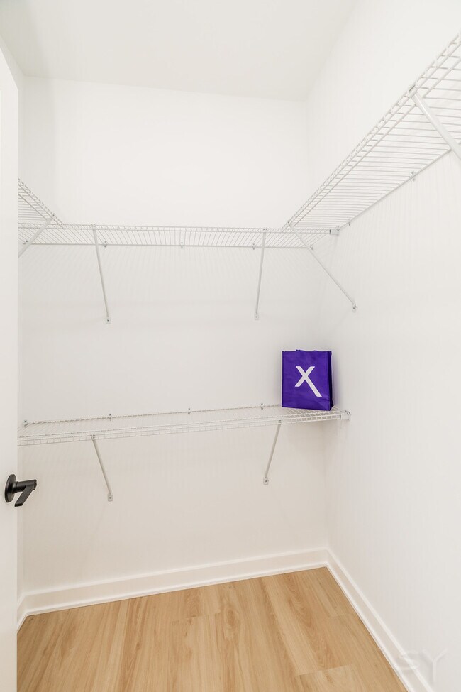 Building Photo - 3111 W Polk St