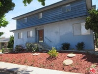 Building Photo - 548 Hill St