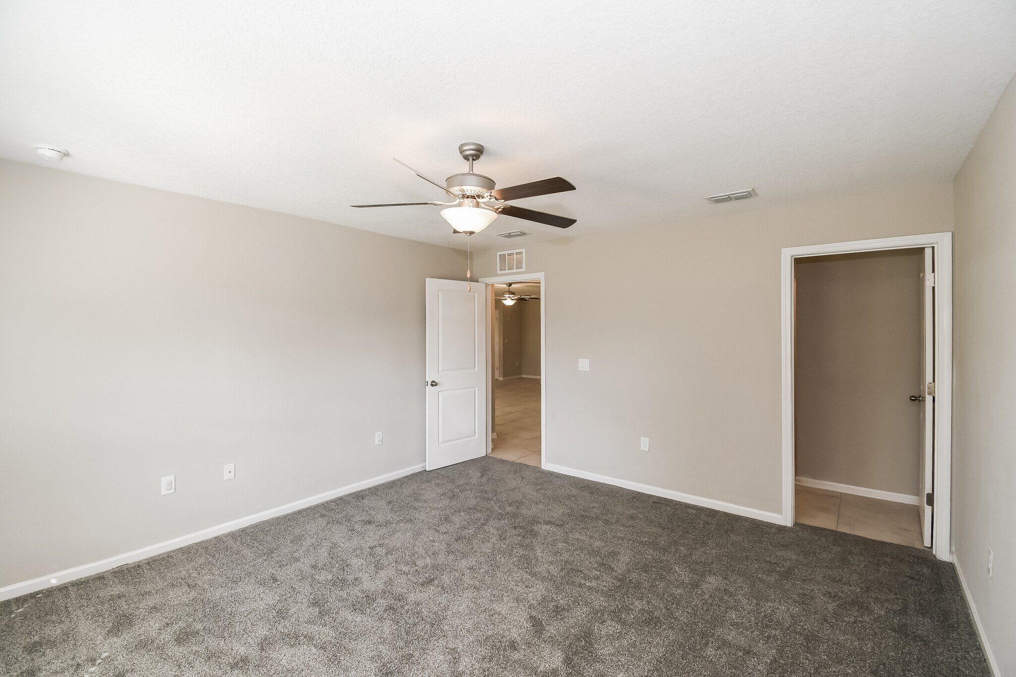 Building Photo - 7380 Misty Meadow Ct