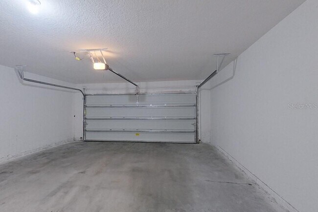 Building Photo - 2907 W Camilo Dr
