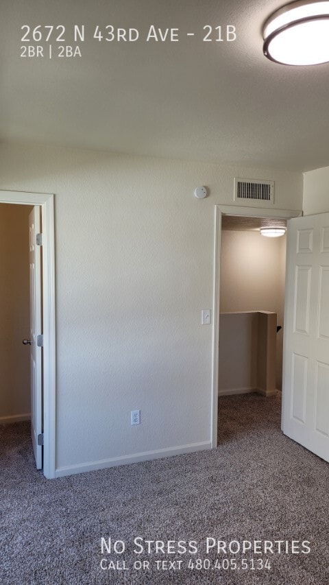 Building Photo - 2672 N 43rd Ave