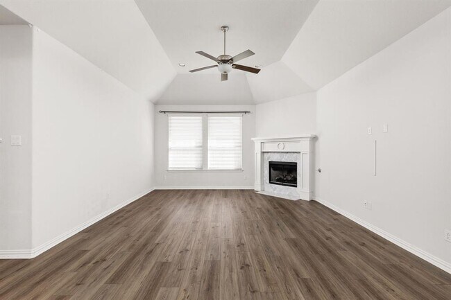 Building Photo - 2949 Consuelo Wy