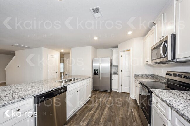 Building Photo - 607 Wild Tulip Ct