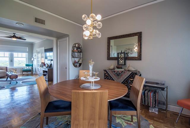 Building Photo - 2306 Park Pl Ave