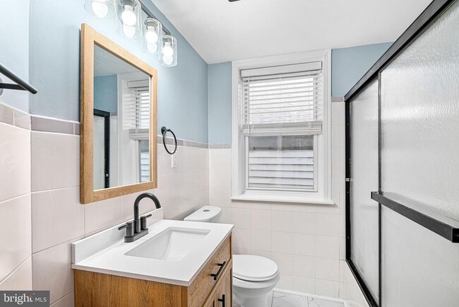 Building Photo - 1152 S 15th St