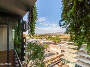 Building Photo - 7120 E Kierland Blvd