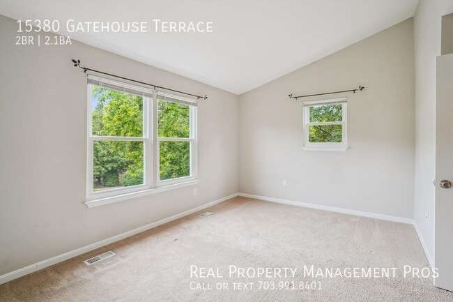 Building Photo - 15380 Gatehouse Terrace