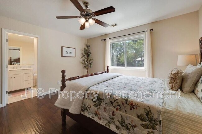 Building Photo - 4210 Mepham Ct