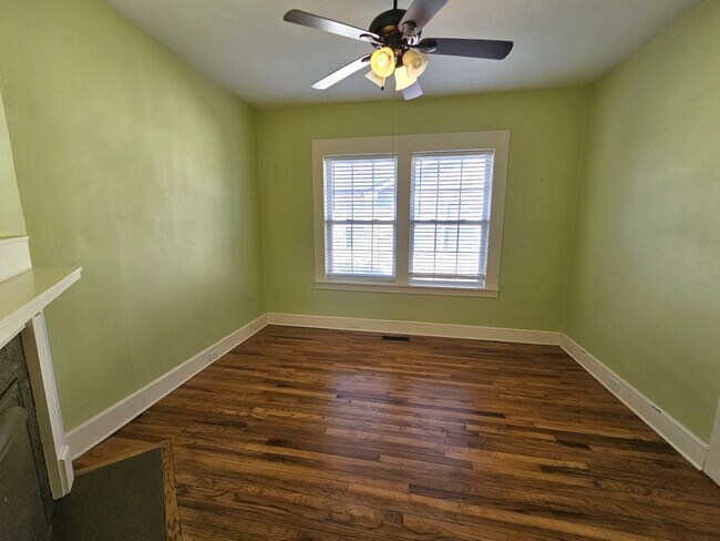 Building Photo - 23 McAdoo Ave