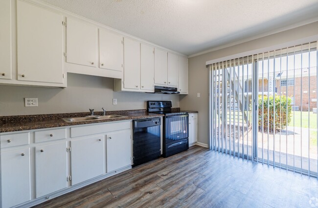 Interior Photo - Sawyer Point Apartments