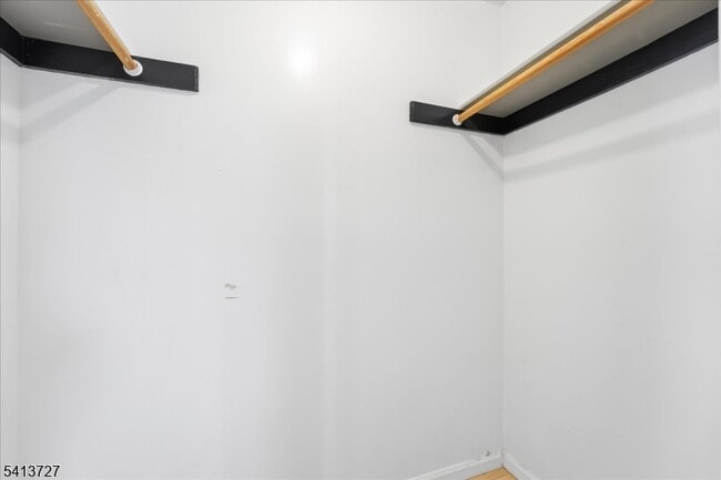 Building Photo - 47 Rutgers Dr