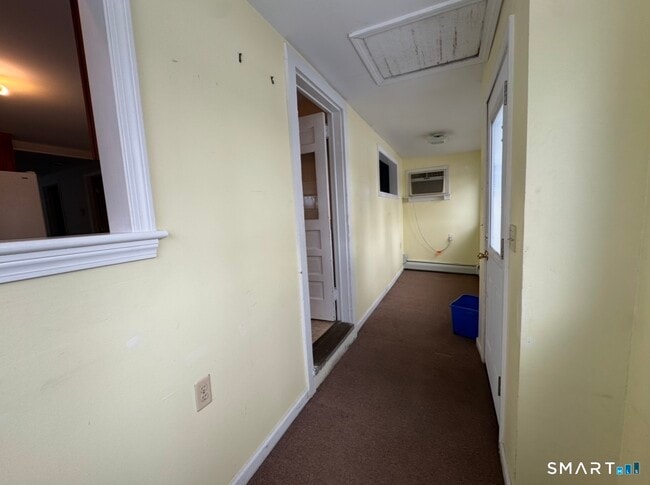 Building Photo - 25 Wawecus Hill Rd