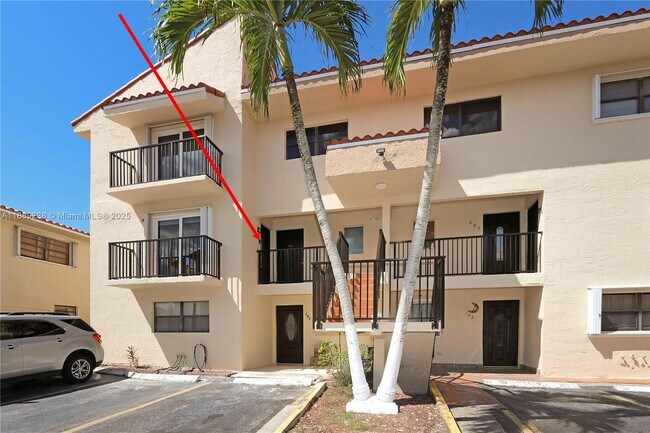 Primary Photo - 5530 W 26th Ct