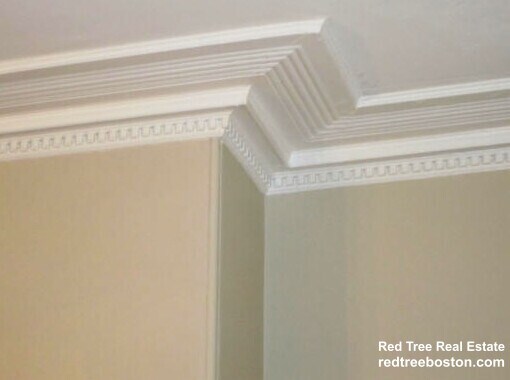 Building Photo - 384 Marlborough St