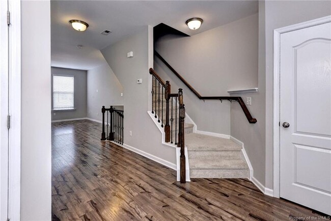 Building Photo - 4113 Prospect St