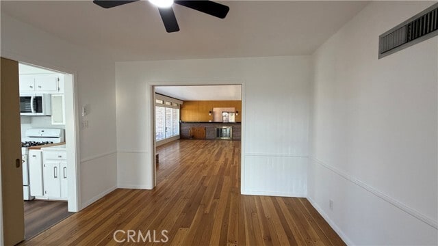 Building Photo - 3590 Buchanan St