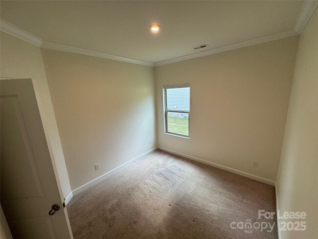 Building Photo - 4641 Collingham Dr