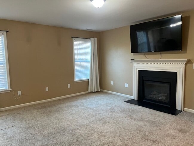 Building Photo - 68 Bicentennial Way