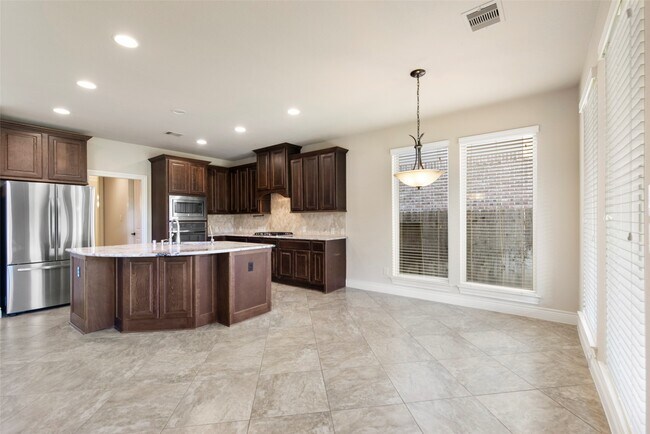 Building Photo - 3819 May Ridge Ln