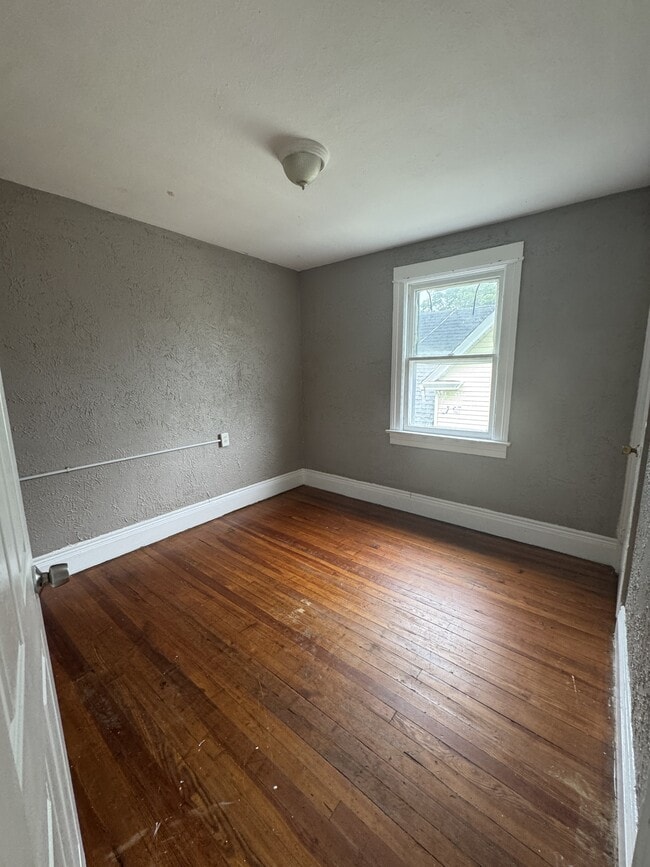 Building Photo - 681 Emerson St