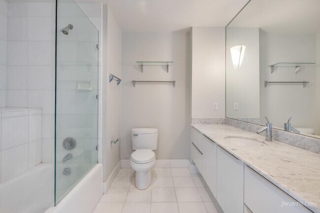 Building Photo - 219 Brannan St