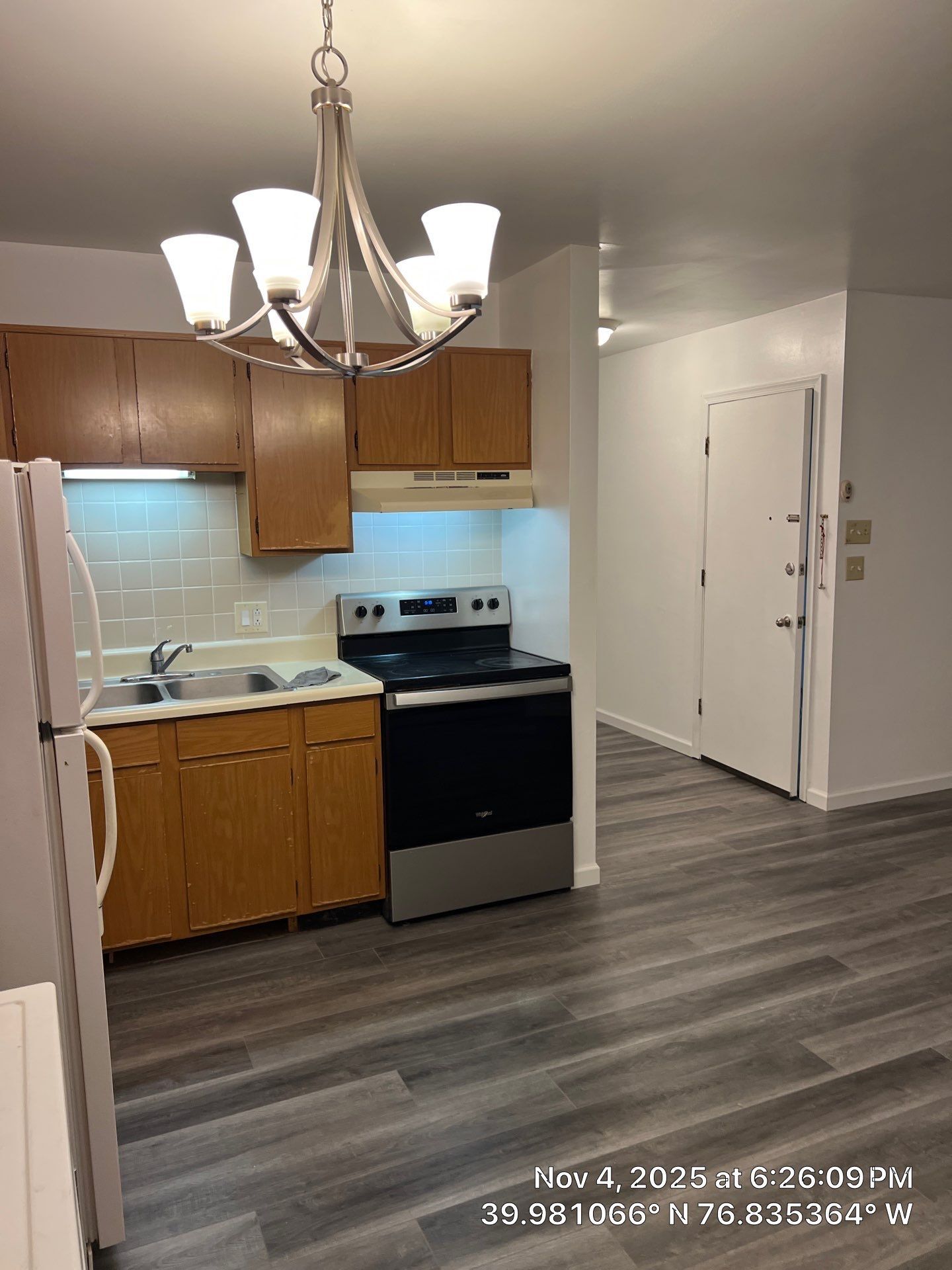 Building Photo - 3706 Tiffany Dr