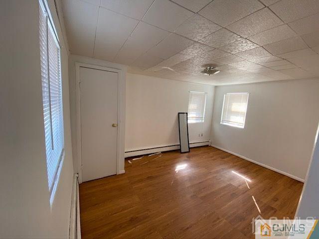 Building Photo - 123 Kossuth St