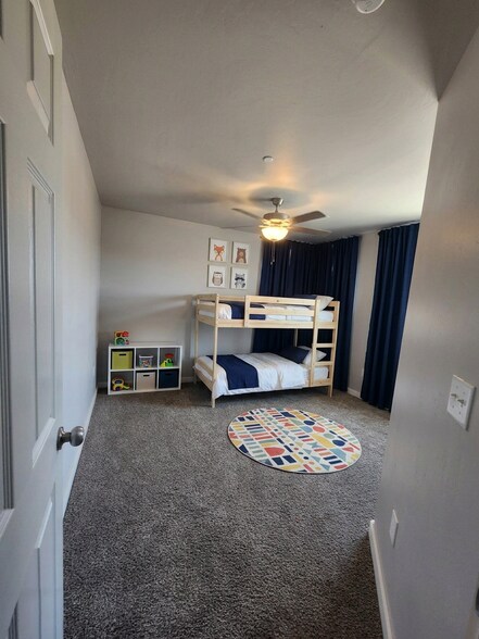 Building Photo - 2341 N Thompkins Ave