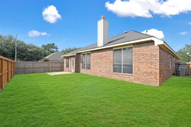 Building Photo - 19227 Countryhills Ct
