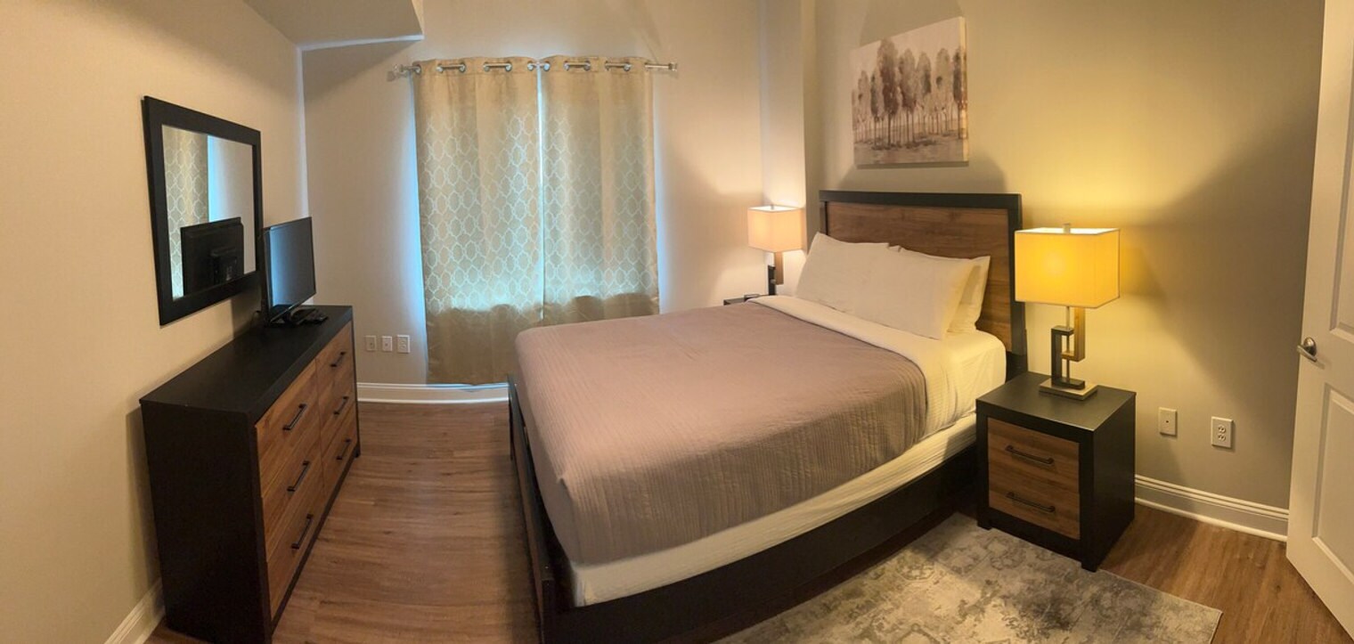 Building Photo - 3920 Sharon Rd