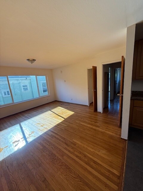 Building Photo - 1730 Stuart St