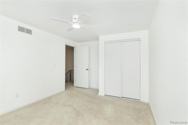 Building Photo - 1360 Bramblebush Run