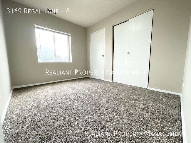 Building Photo - *** $250.00 OFF 1 MONTH'S RENT ***