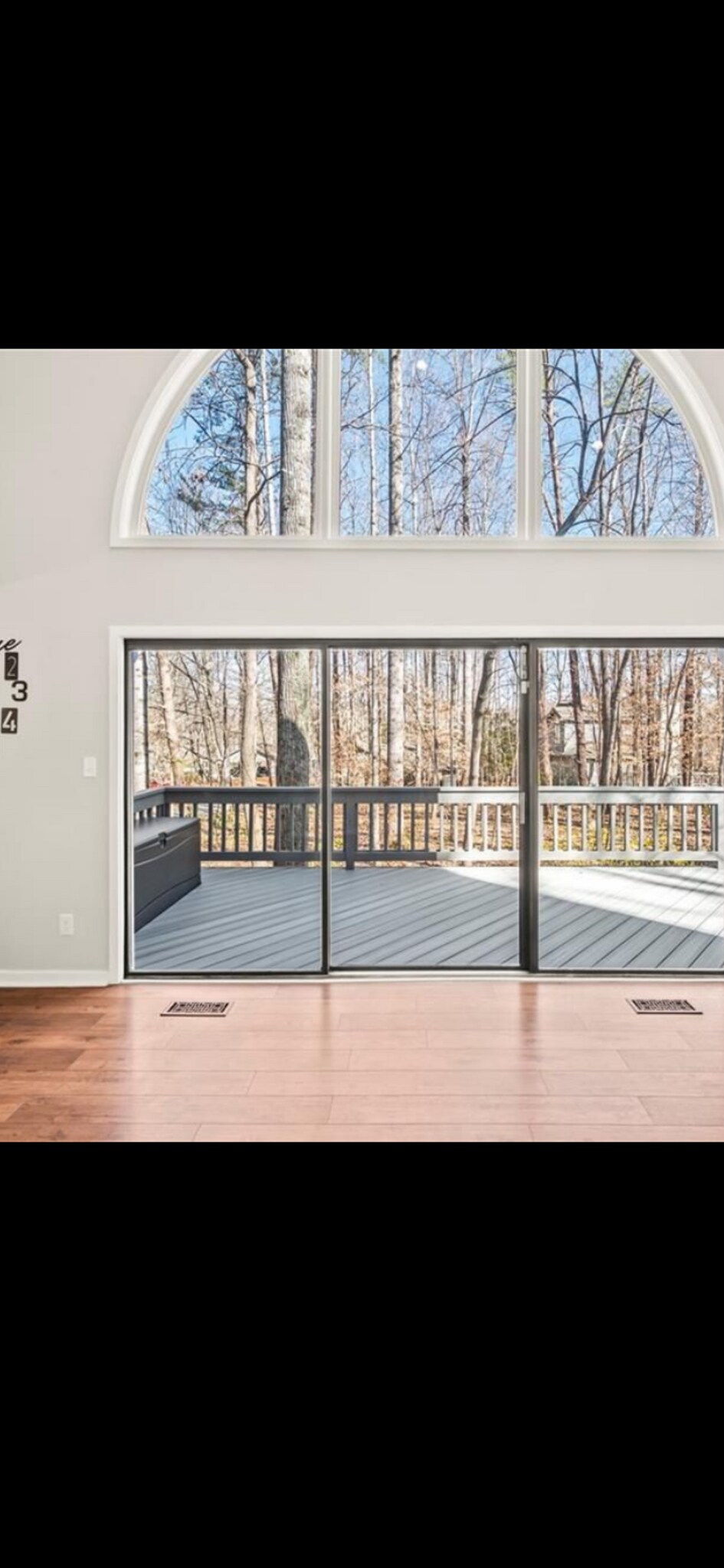 Building Photo - 3001 Lookout Ct