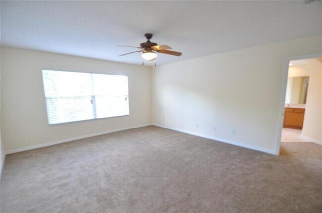 Building Photo - 12033 Blairemont Way
