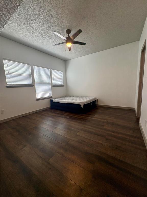 Building Photo - 808 W 29th St