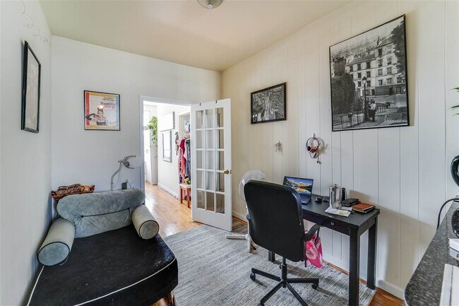 Building Photo - 120 Jefferson St