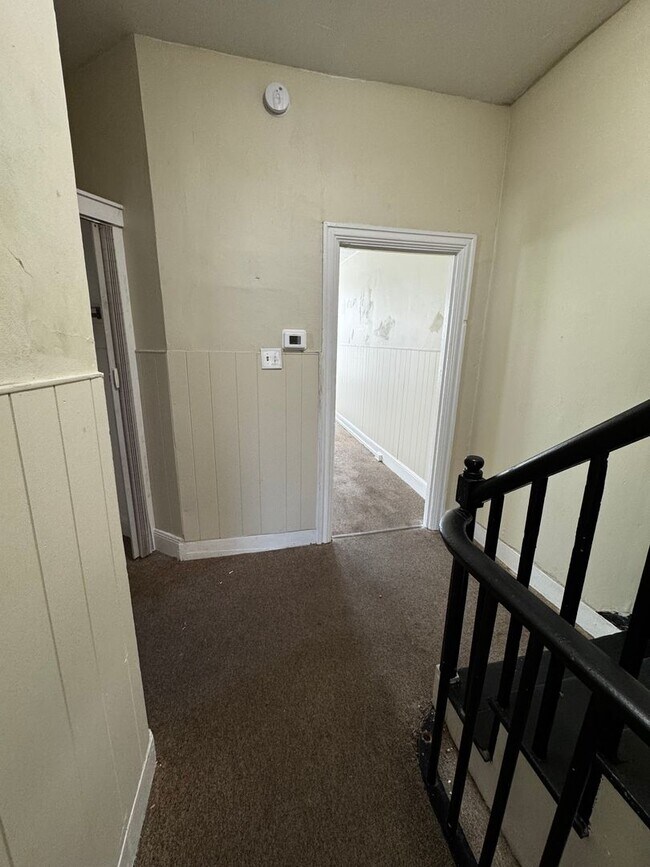 Building Photo - 41 N 10th St