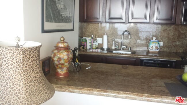 Building Photo - 201 Ocean Ave