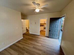 Building Photo - WESTLING RAINIER AVE S