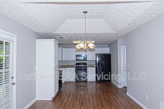 Building Photo - 65 Weldon Pl