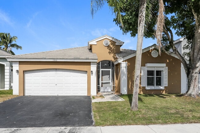 Primary Photo - 5262 NW 55th Terrace