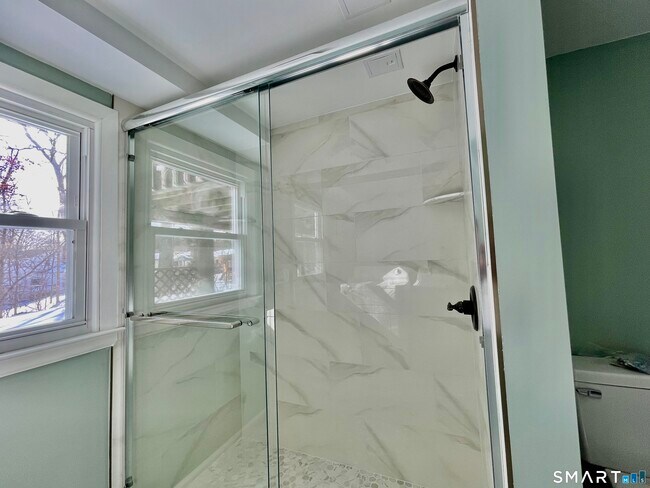 Building Photo - 62 Cambridge Dr