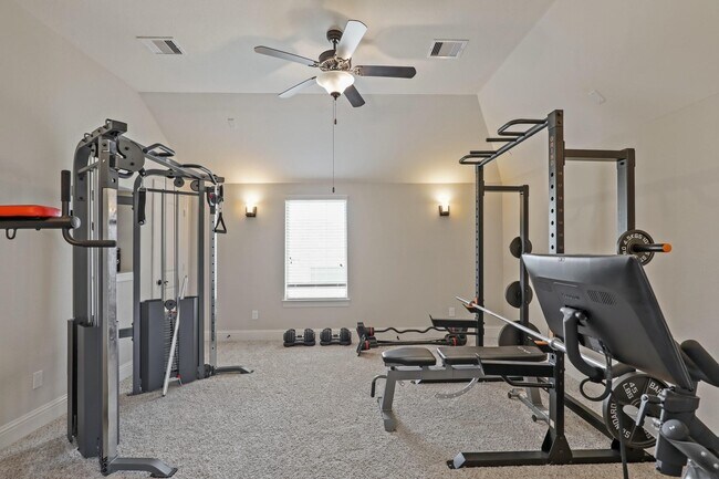 Building Photo - 5730 Balcones Ridge Ln