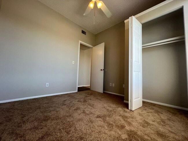 Building Photo - 163 Ave A SE