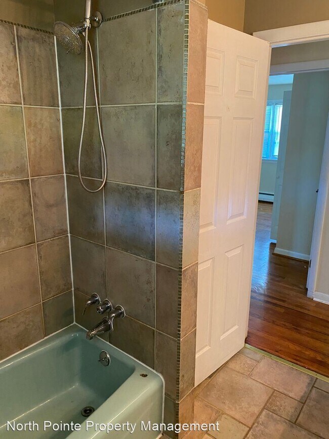 Building Photo - 4 br, 2 bath House - 2342 Beacon Hill Rd.