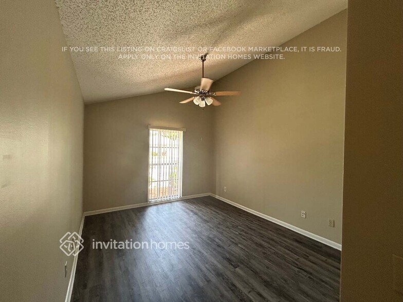 Building Photo - 4038 Forecast Dr